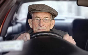 Older drivers with history of falling have higher crash risks